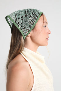 Pañuelo Lia Green Crochet