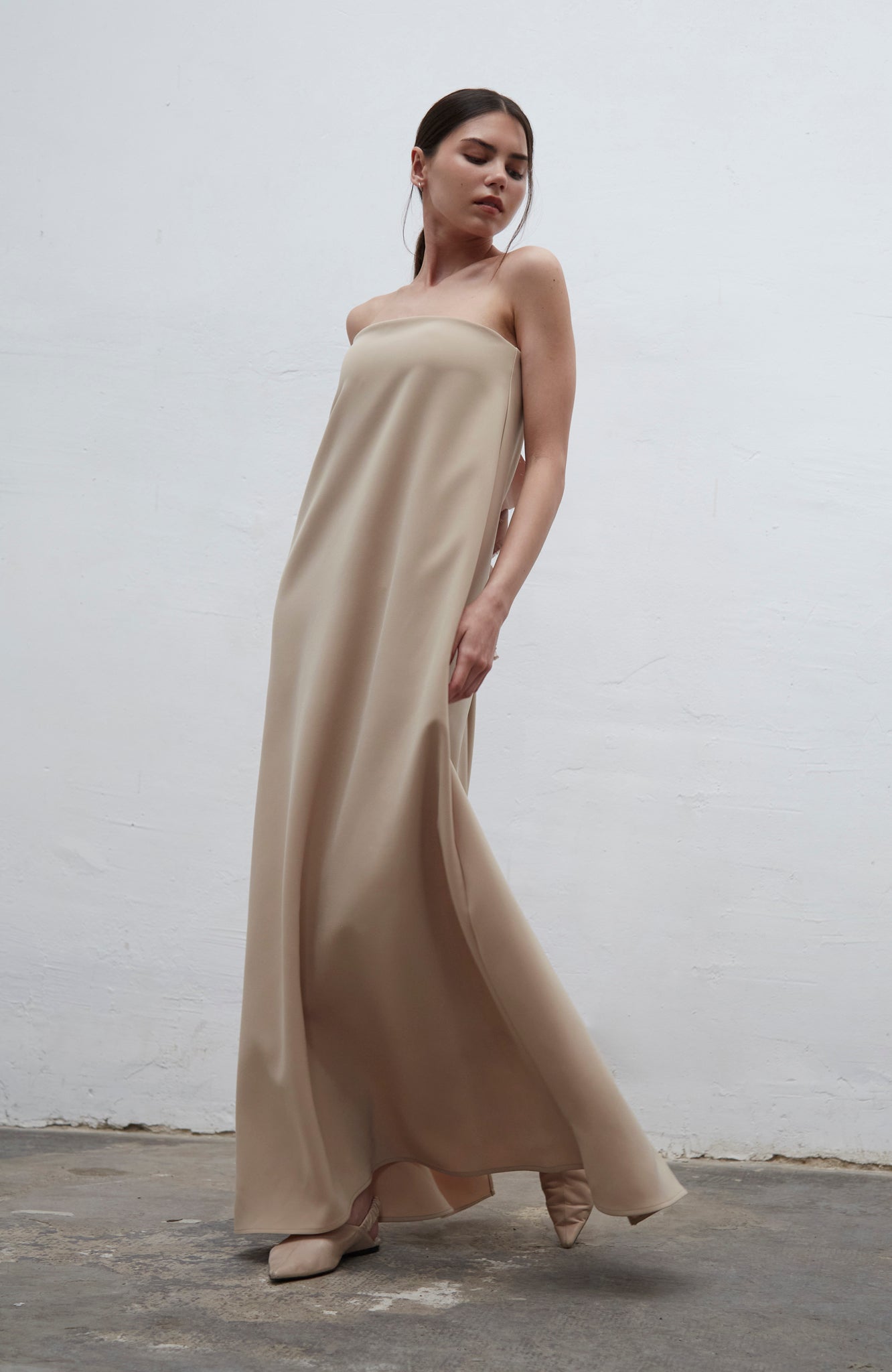 Bardot toasted strapless crepe dress with internal bustier and silicone bands for structure and support, handmade in Barcelona