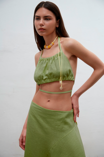 Mila kiwi linen mini top with adjustable ties, one-size design for sizes S to L, handmade in Barcelona